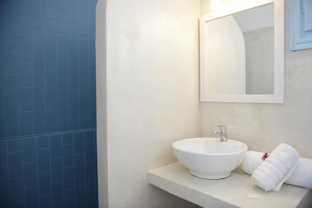Villa Maria Apartments Akrotírion Eksteriør bilde